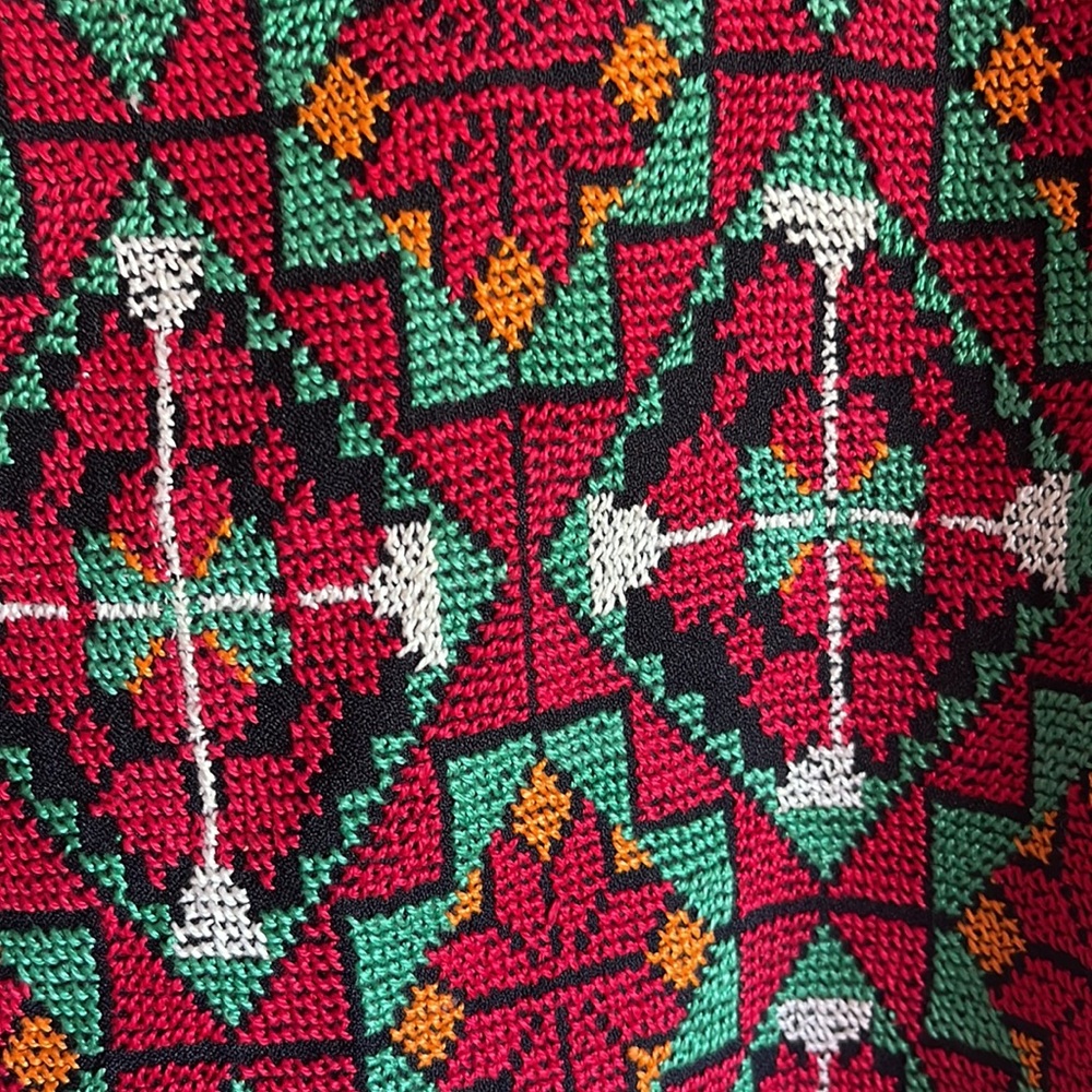 Traditional Authentic Palestinian Thobe Hand Made - Picture 4 of 6
